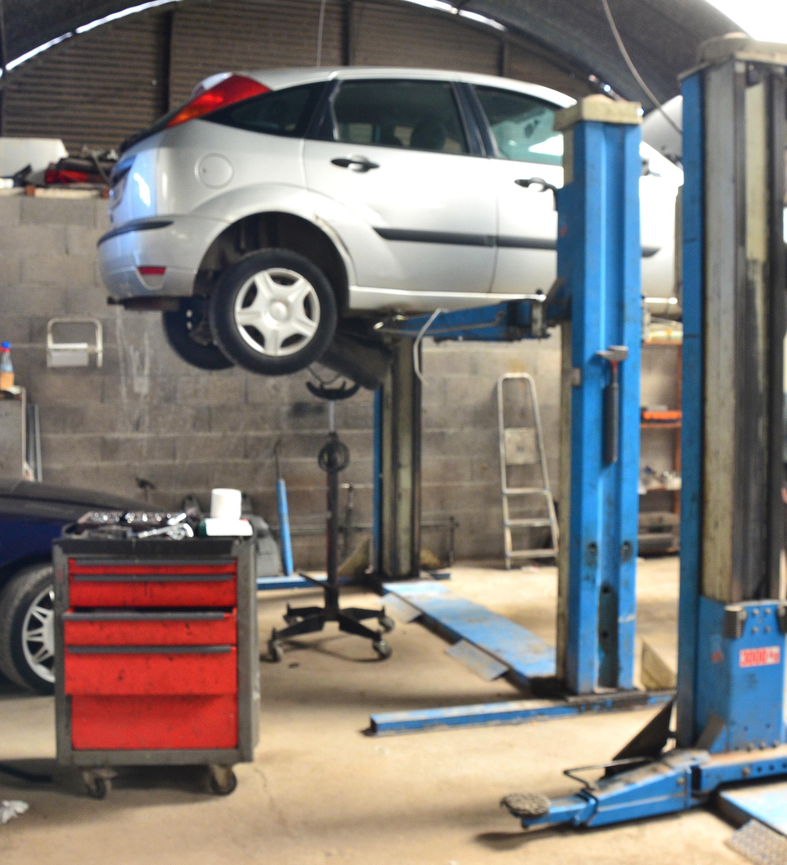Garage pierre répannage et réparation de véhicule léger 